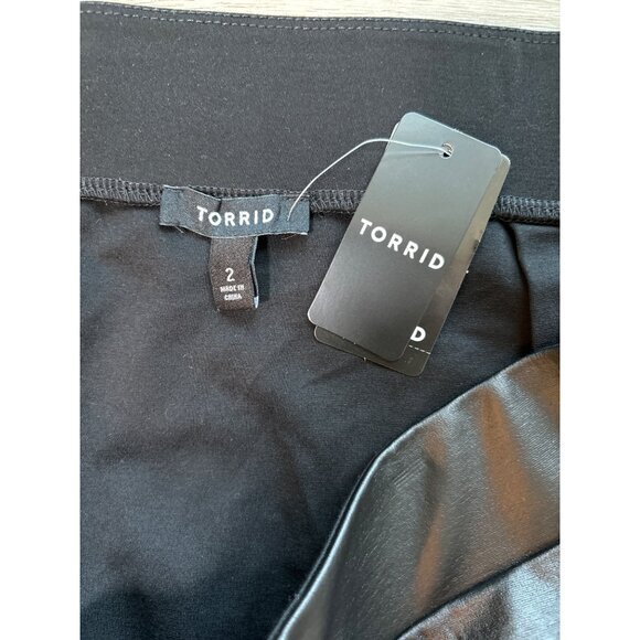 Torrid Skirt Size 2X Mini Studio Luxe Ponte High Waisted Skirt Coated Black NWT - Picture 4 of 6
